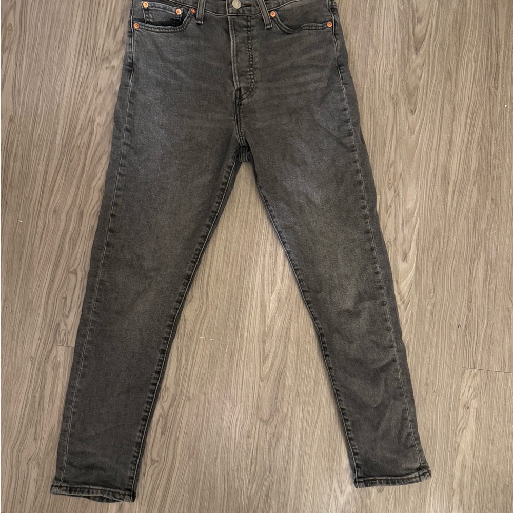 Levi’s Women’s Grey Wedgie Skinny Jeans